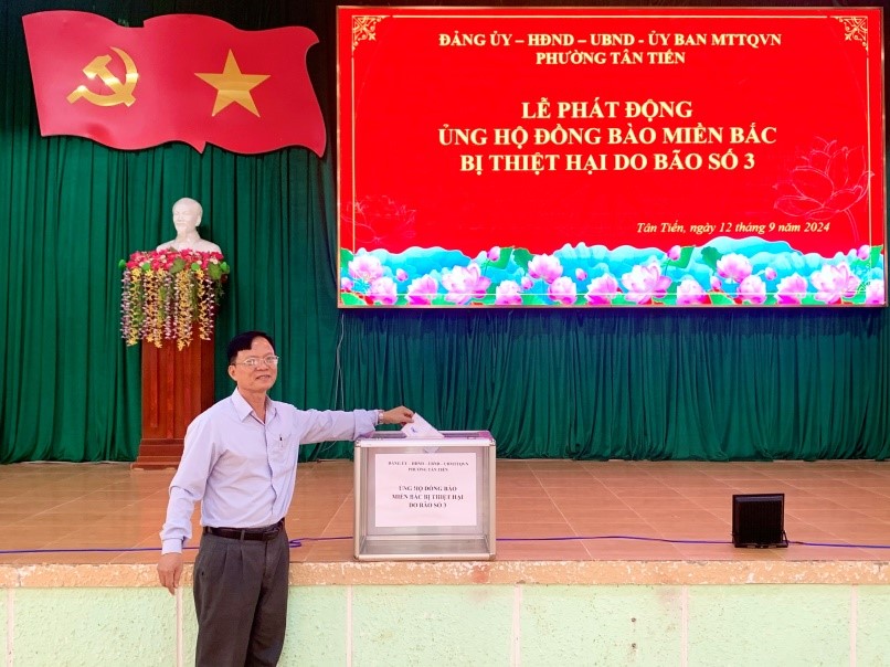 1.4. ỦNG HỘ LŨ LỤT